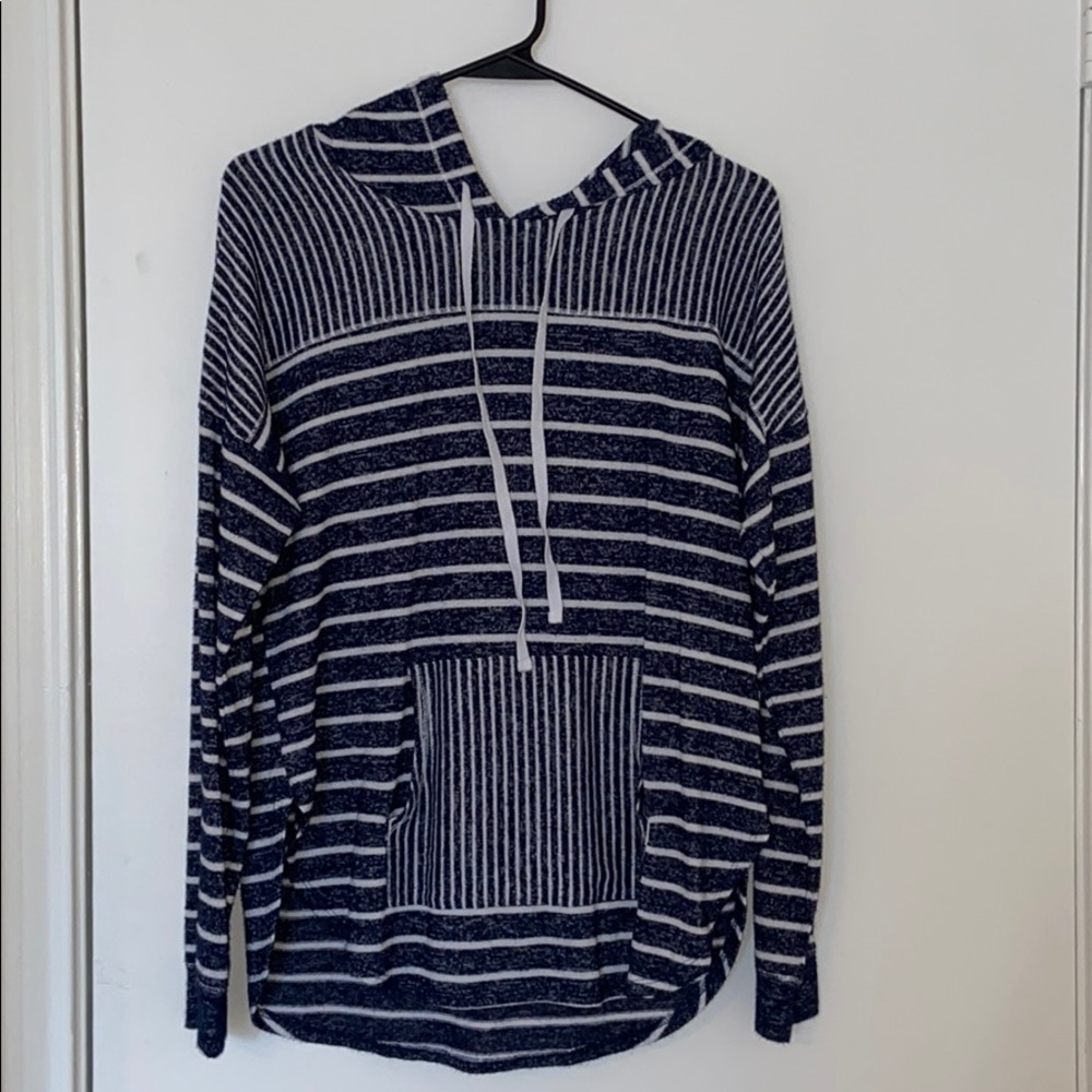 thin hoodie shirt